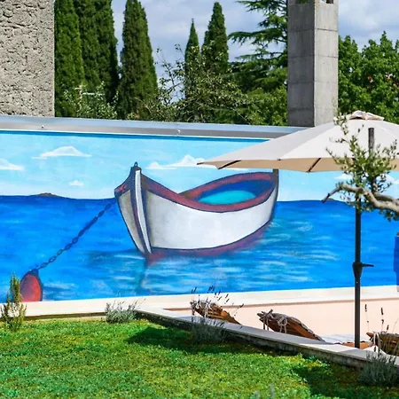 Holiday home Mit Privatpool Fuer 4 Personen Ca 120 Qm In Divsici, Istrien Suedkueste Von Istrien *