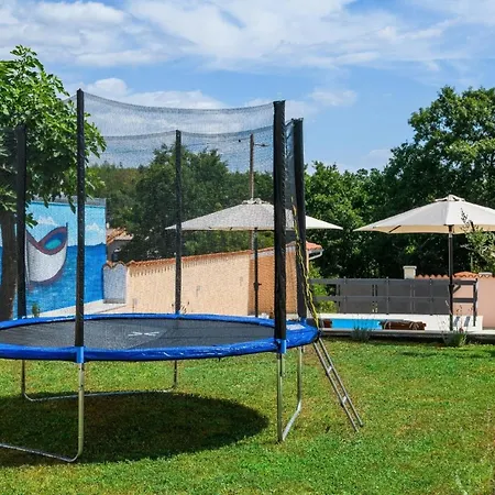 Mit Privatpool Fuer 4 Personen Ca 120 Qm In Divsici, Istrien Suedkueste Von Istrien Holiday home Divsici